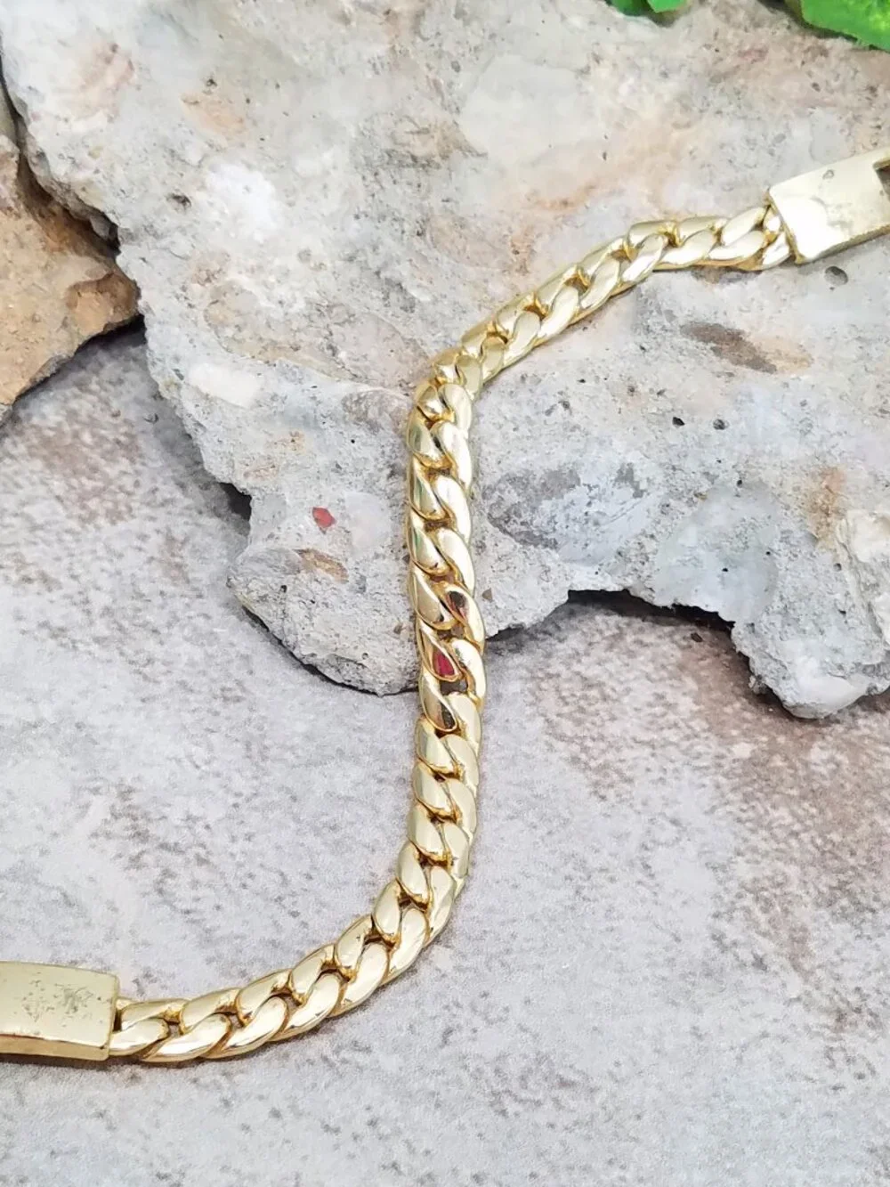 Vintage Unisex Pale Gold Tone Miami Cuban Chain Link 7.25